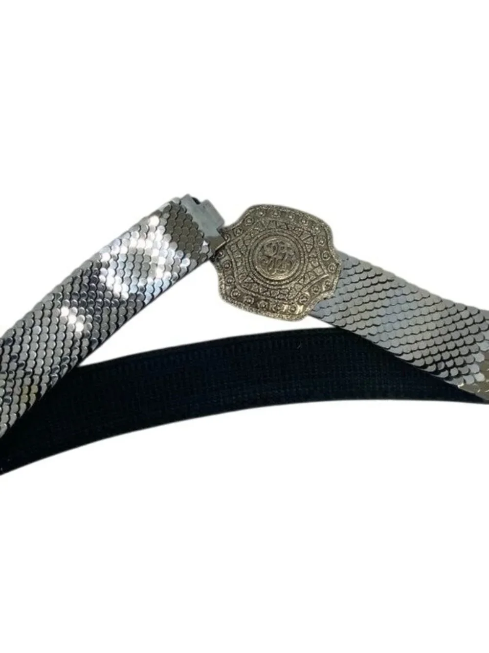 Vintage Bobby & Elaine Silver Stretchy Belt 28